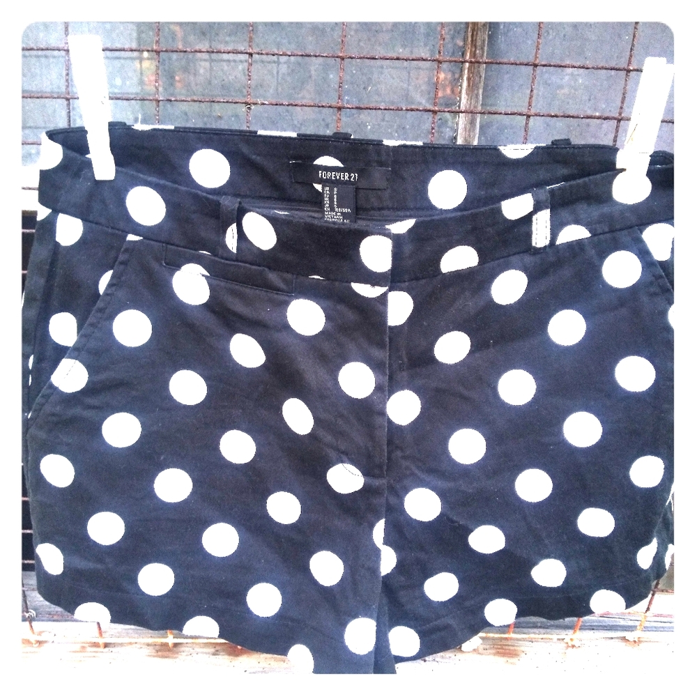 Forever 21 black and white polka-dot shorts